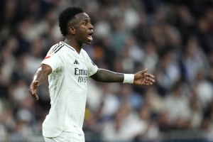 注册入口-佩蒂特：维尼修斯比上赛季的金球水平差远了，是被沙特搞了心态？