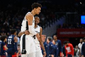 帕金斯：文班亚马会像詹姆斯第3年那样迎来突破 率队进季后赛